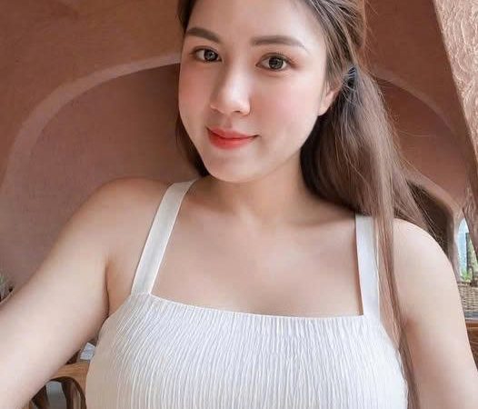 Ngày ký đơn ly hôn, chồng tôi cười đắc ý vì giành được 2/3 tài sản. Tôi không lấy được nhà, không lấy được xe, con cũng không có quyền nuôi nhưng anh ta không biết rằng tôi đã tính toán trước tất cả,